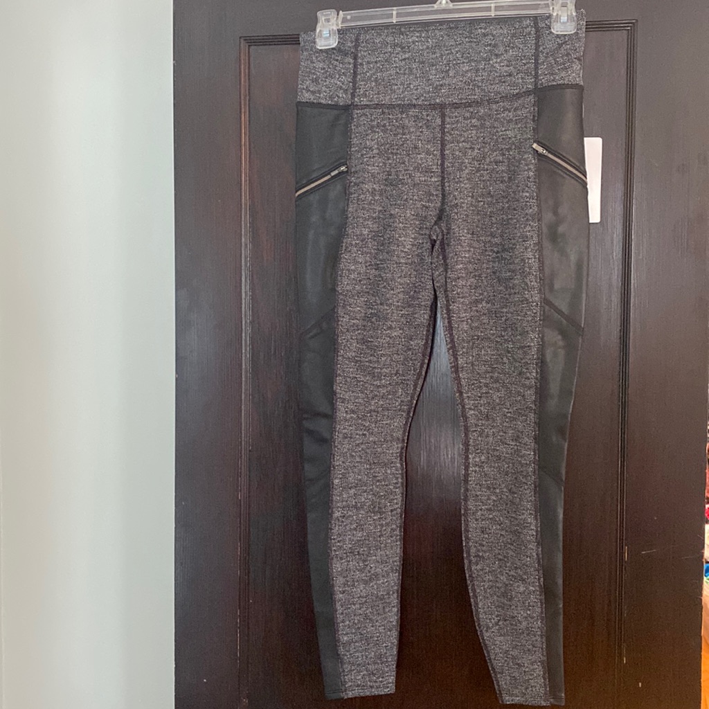 Athleta Herringbone Luxe Metro Drifter